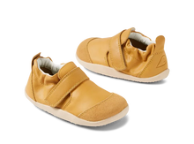 Load image into Gallery viewer, Bobux Xplorer Marvel - Oak Buff