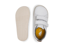 Load image into Gallery viewer, Bobux I-Walk Grass Court - White + Caramel
