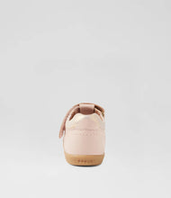 Load image into Gallery viewer, Bobux I-Walk Roam - Cameo Rose
